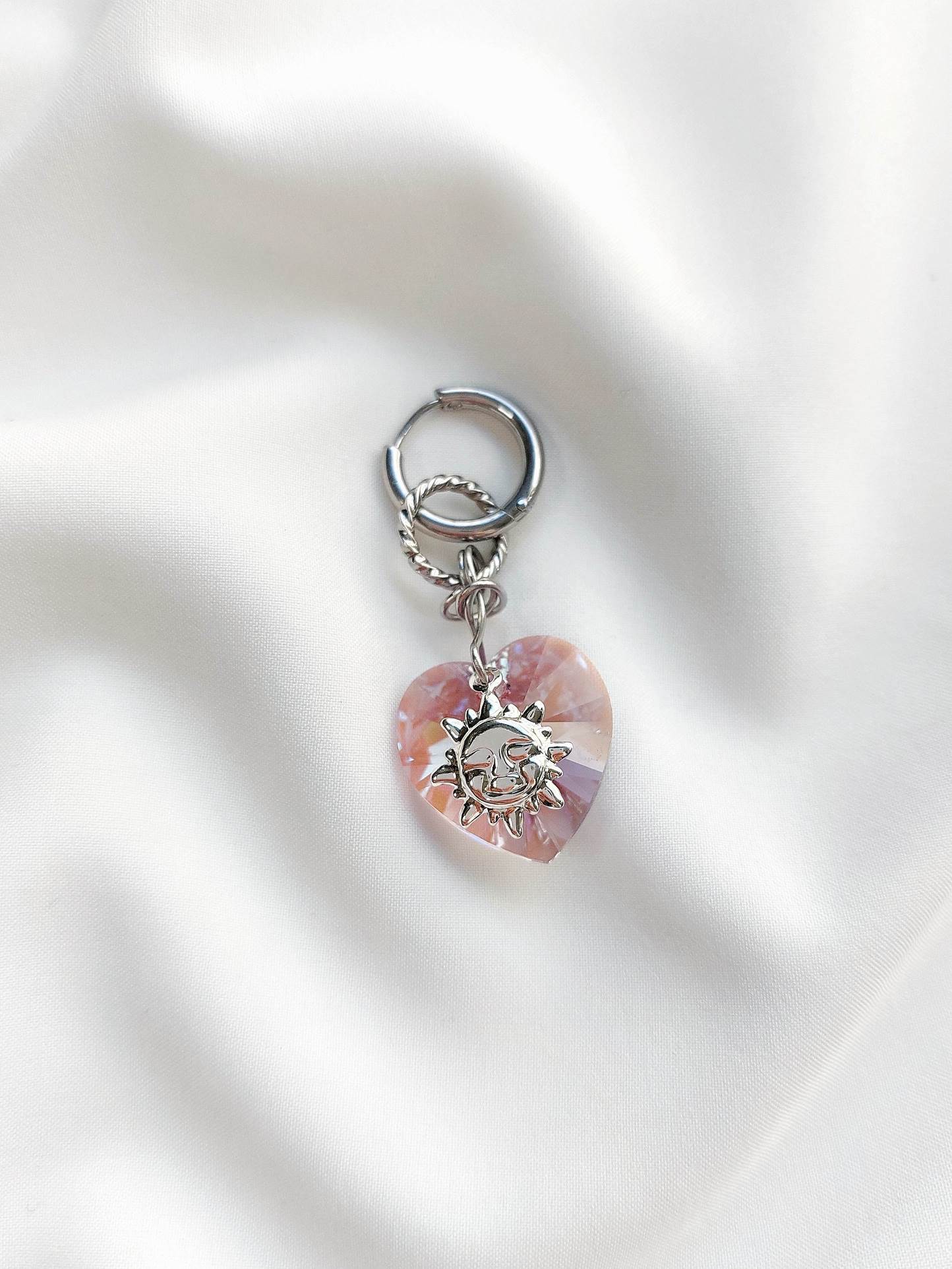 SILENCE single-loop heart and sun crystal