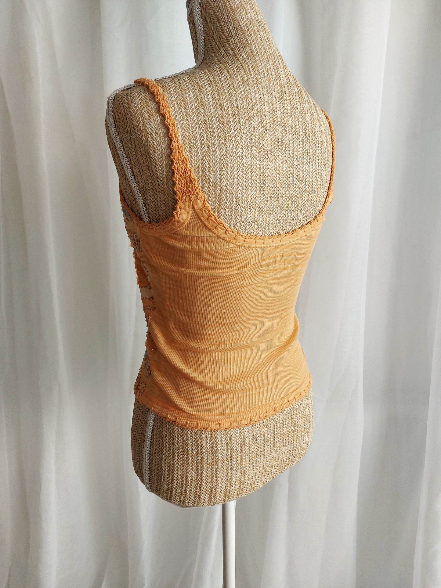 SUNSET Débardeur orangé avec broderies T.36/38