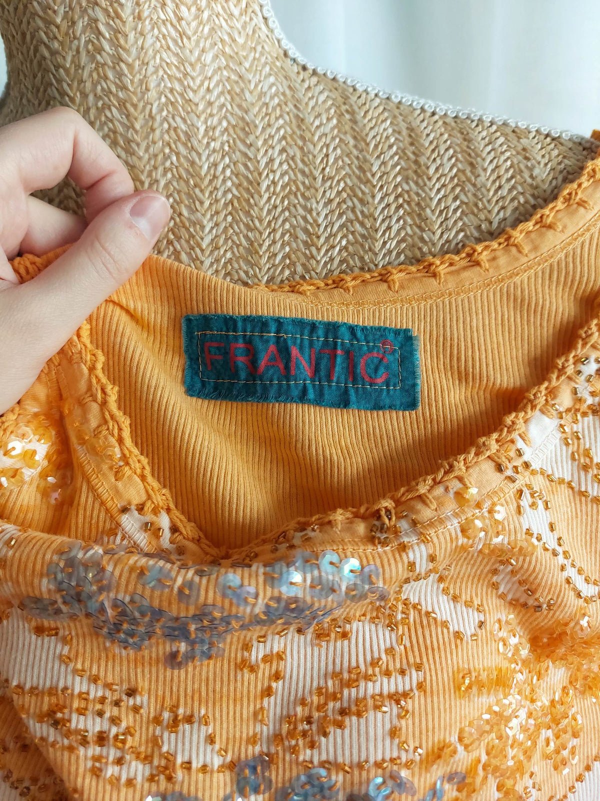 SUNSET Débardeur orangé avec broderies T.36/38