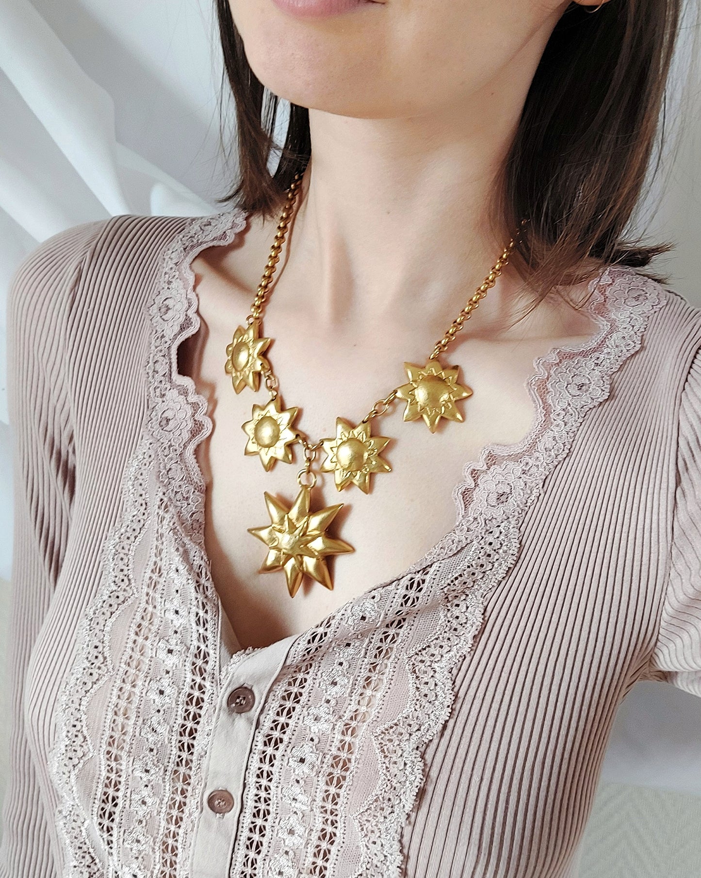 HELIOS Vintage Star Necklace