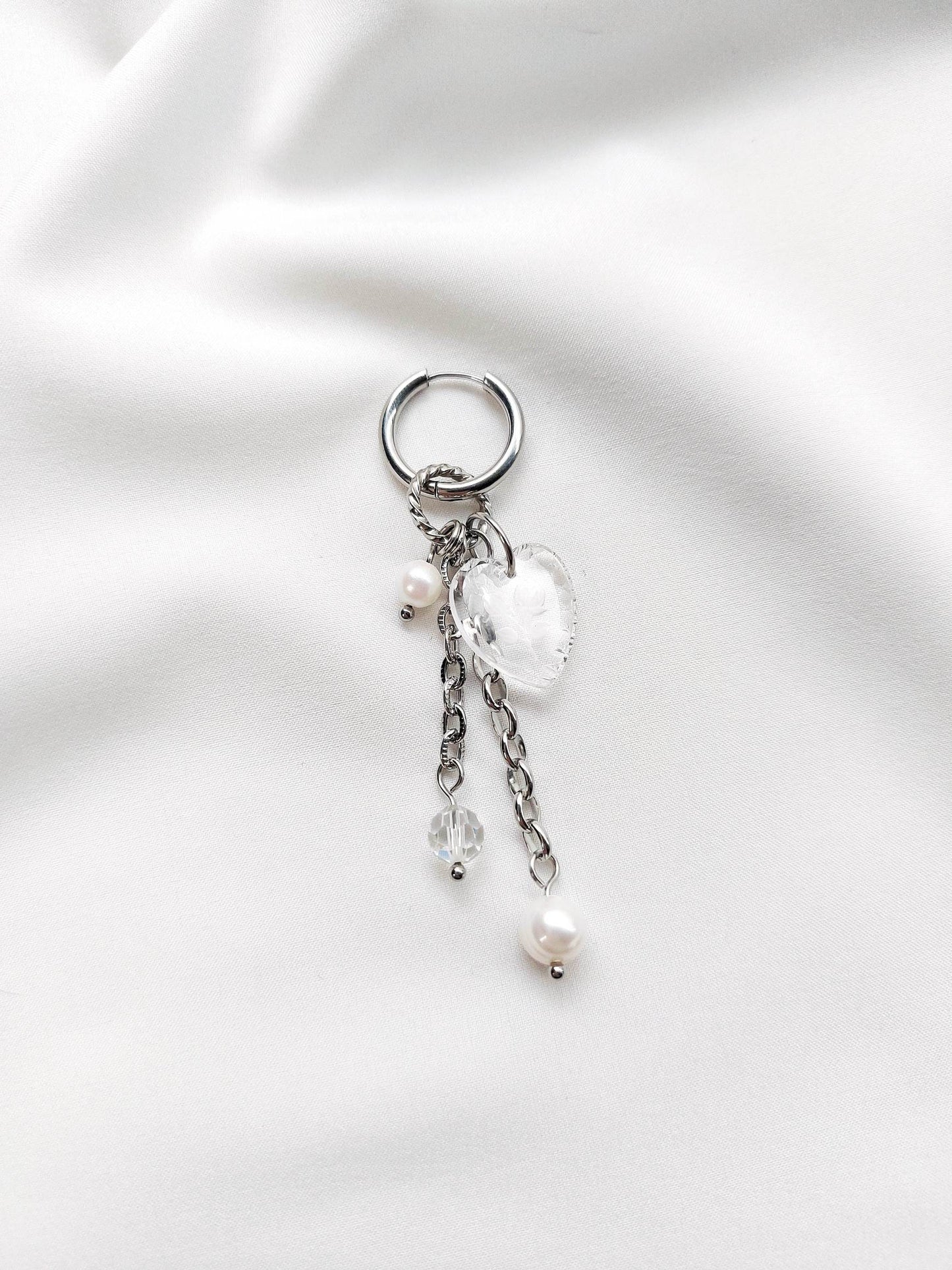 UNION silver single-loop heart