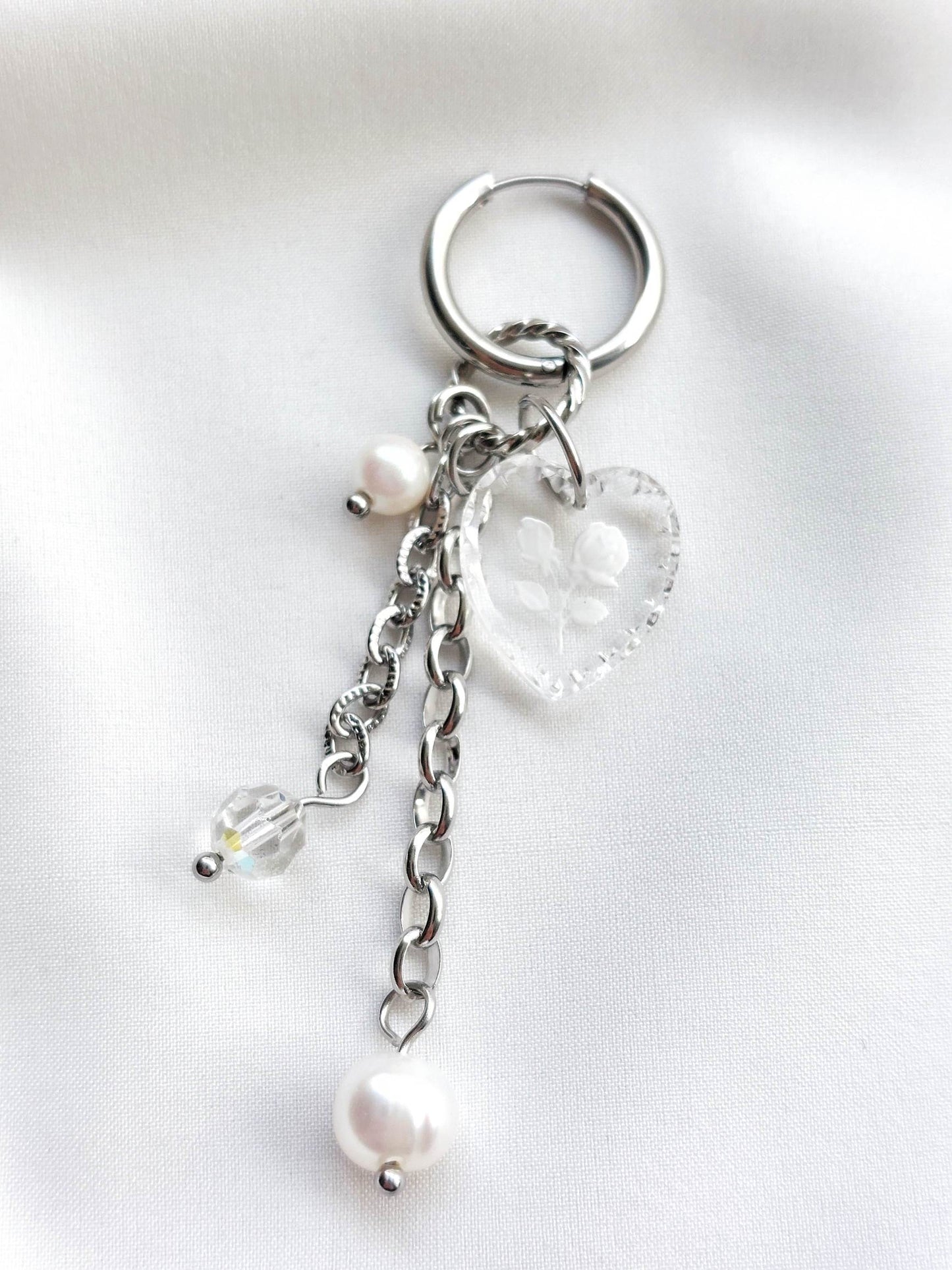 UNION silver single-loop heart