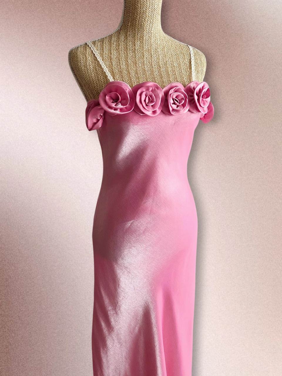 VALENTINE robe longue rose à fleurs T.38