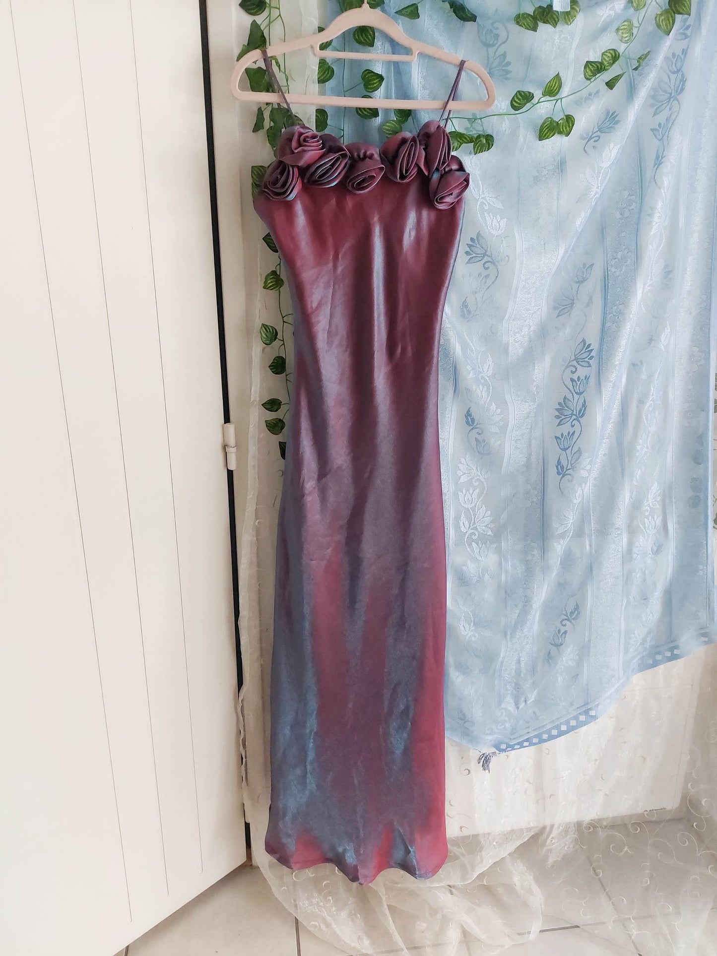 VESPERA red long ball gown with flowers size 34