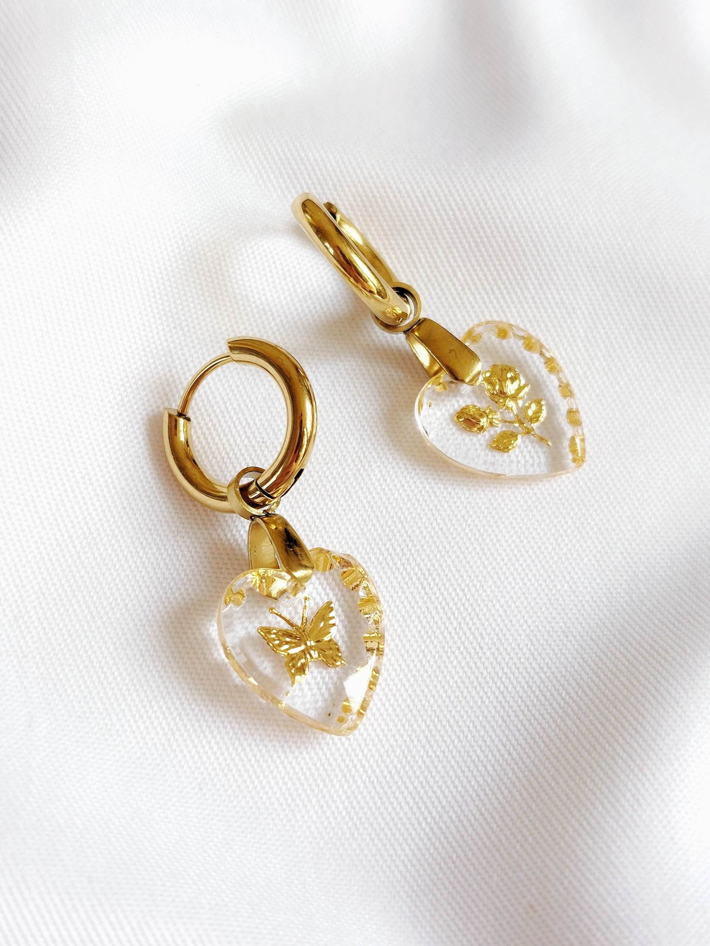 Aurora classic butterfly single loop earring